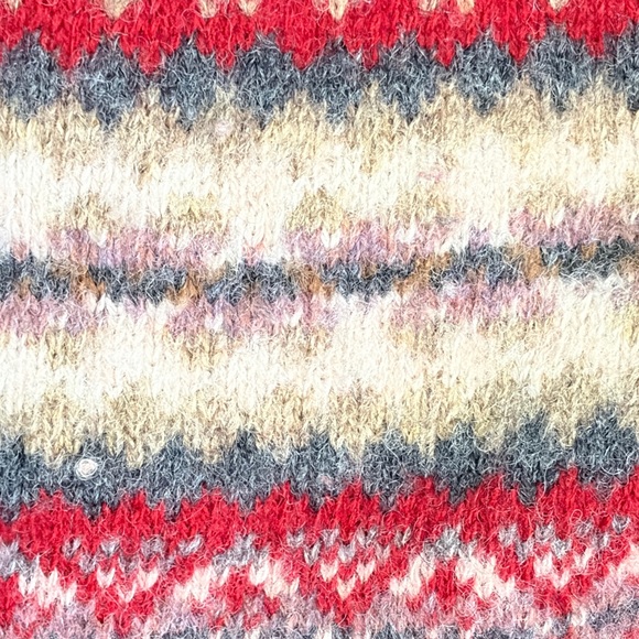 Gallagher sweater - Picture 2 of 6